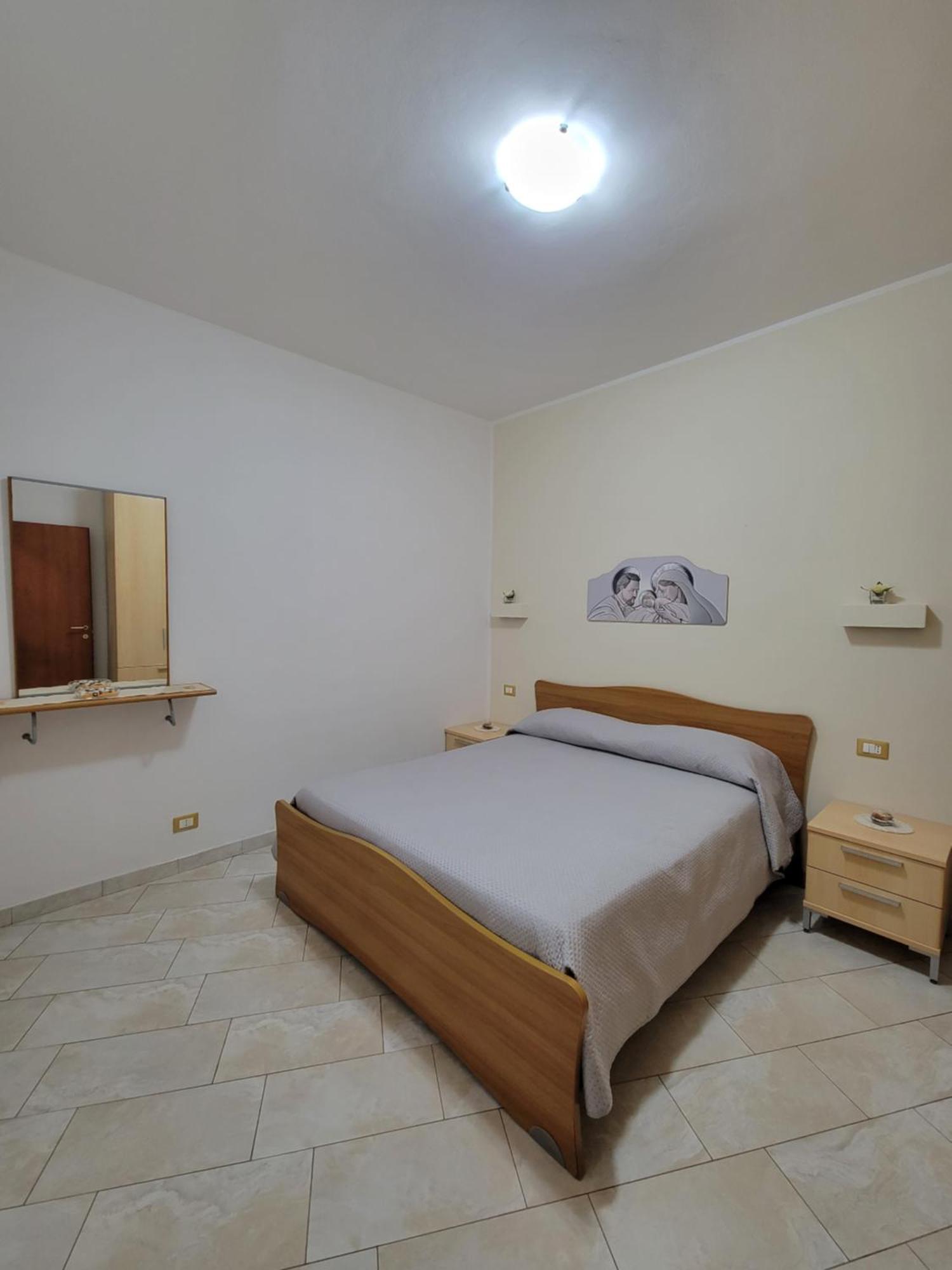 Appartamenti Vincenzo LMP Exterior foto